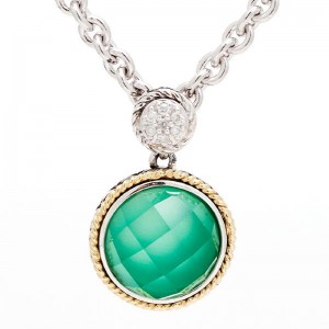 Trebol Round Bezel Green Agate Pendant (18k/Silver Diamond Green Agate Doublet Necklace)